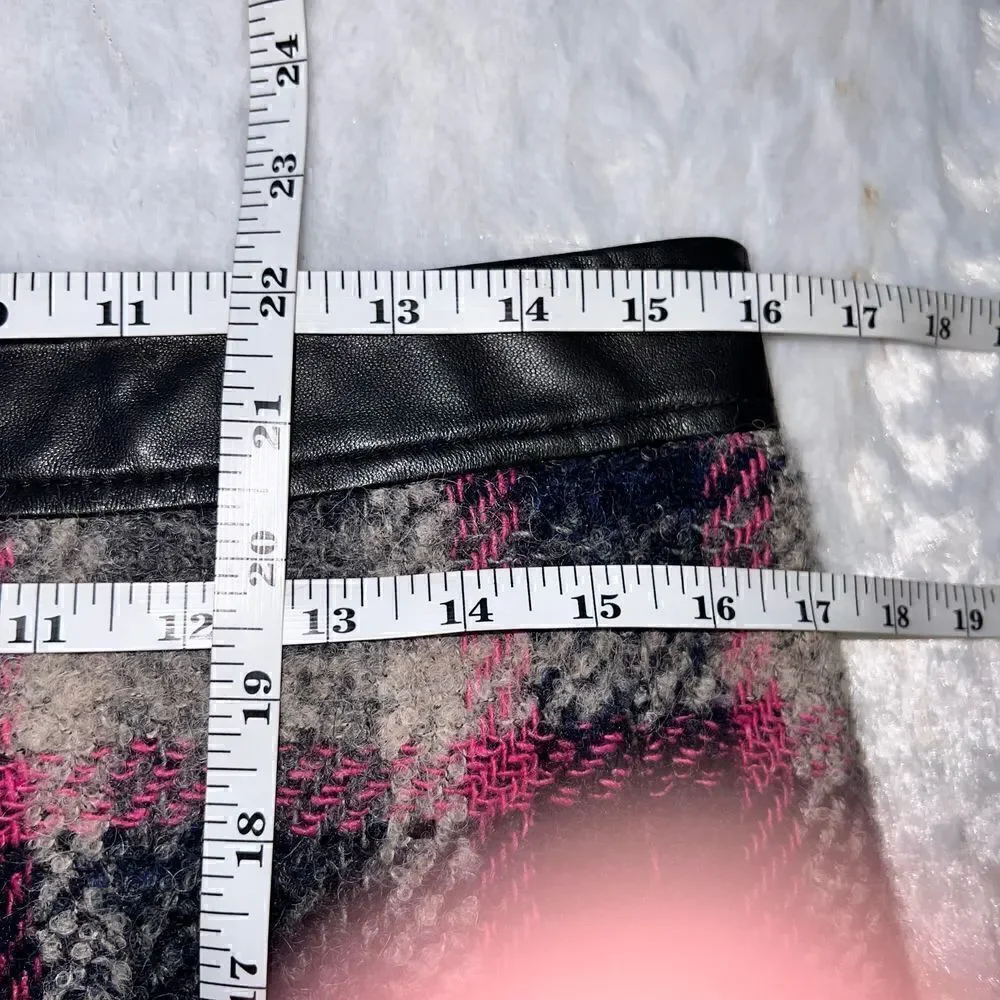Tory Burch Wool skirt with pockets size 6